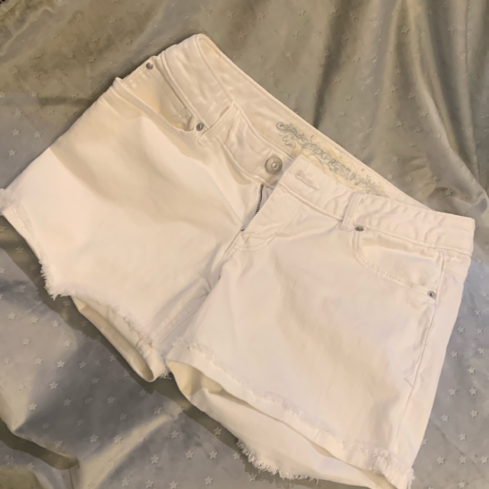 White Express Jean shorts, size 6